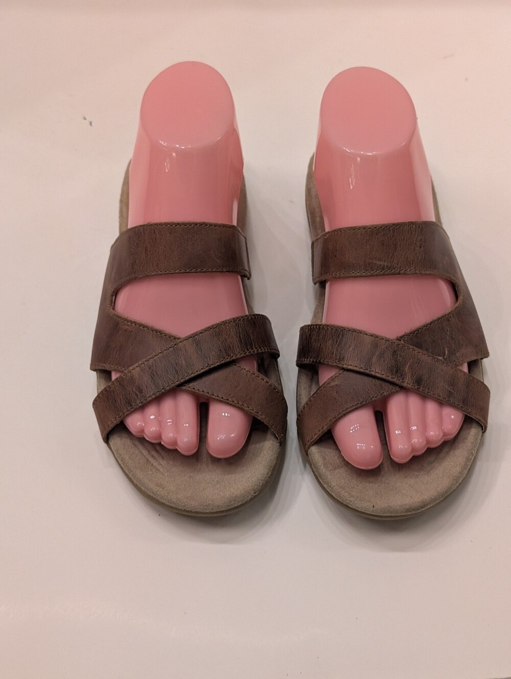 Lands' End Women's 9 Brown Leather Strappy Slip On Sandals X2